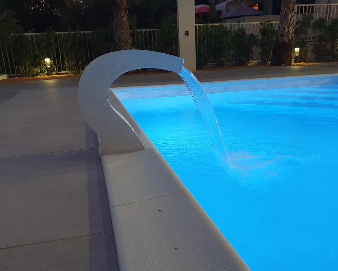 Aquamarine Apartman *